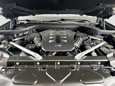 Used 2026 BMW X7 M60i image 23