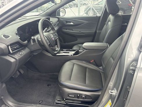 Certified 2024 Buick Envista Sport Touring w/ Convenience I Package image 18
