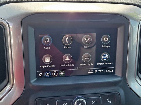 Used 2025 Chevrolet Silverado 1500 Custom Trail Boss w/ Dark Appearance Package image 13