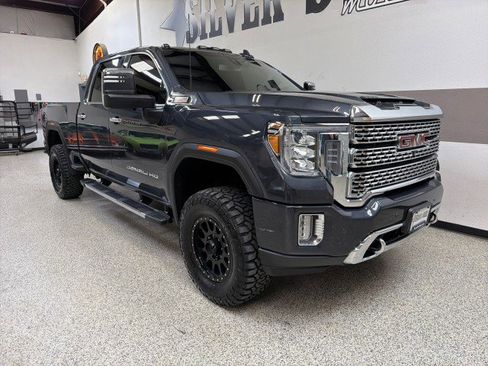 Used 2022 GMC Sierra 2500 Denali image 32