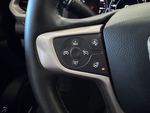 Certified 2023 GMC Acadia Denali w/ Denali Technology Package image 13