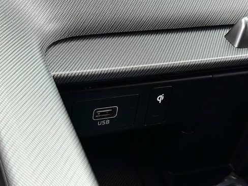 Certified 2025 Hyundai Palisade SEL AWD/4WD image 17
