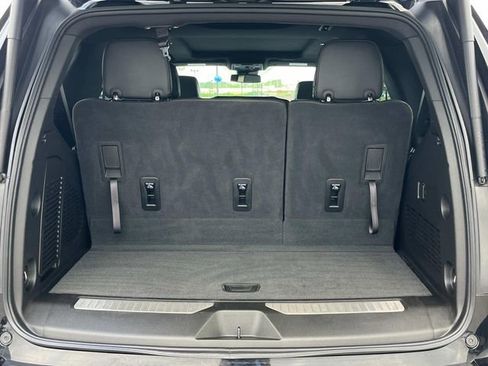 Certified 2025 Chevrolet Tahoe RST w/ Sun And Tow Package AWD/4WD image 6