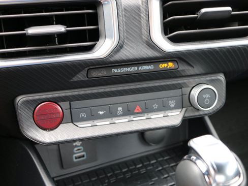Used 2024 Ford Mustang Premium RWD image 23