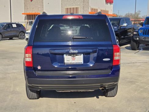 Used 2016 Jeep Patriot Latitude image 5