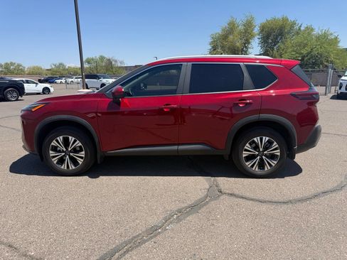 Certified 2023 Nissan Rogue SV w/ SV Premium B Package FWD image 8