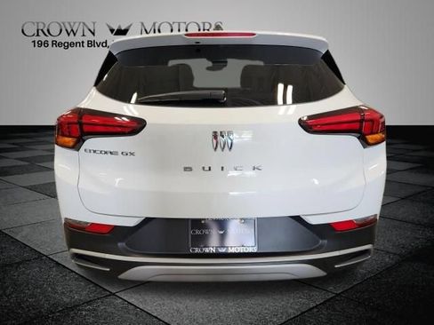 Used 2024 Buick Encore GX Preferred w/ Comfort Package FWD image 4