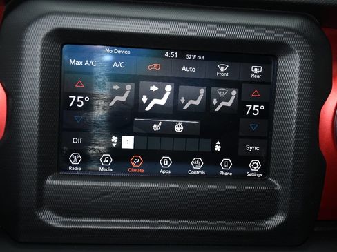 Used 2019 Jeep Wrangler Unlimited Rubicon w/ Cold Weather Group image 37