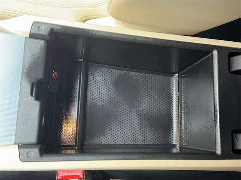 Used 2022 BMW i4 eDrive40 w/ Premium Package image 38