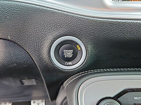 Used 2023 Dodge Challenger R/T Scat Pack w/ Dynamics Package RWD image 18
