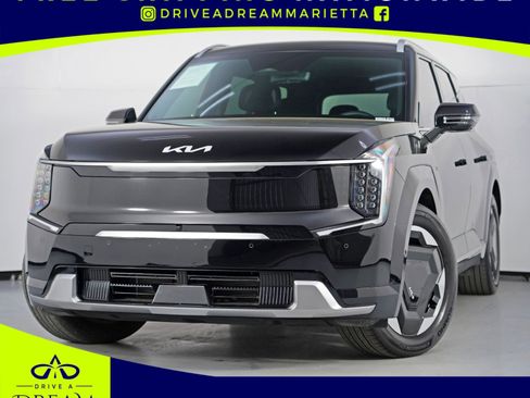 Used 2024 Kia EV9 Land image 1