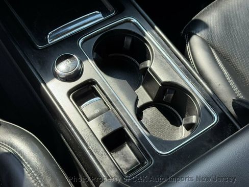 Used 2024 Lincoln Corsair AWD w/ Equipment Group 101A image 24