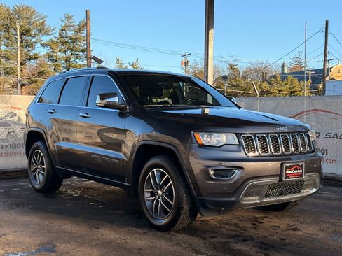 Used 2018 Jeep Grand Cherokee Limited image 5
