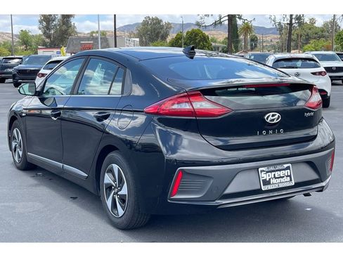 Used 2017 Hyundai Ioniq SEL w/ Tech Package 02 FWD image 3
