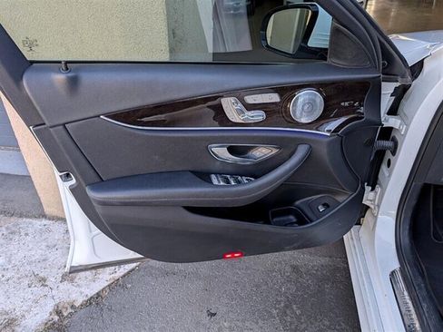 Used 2020 Mercedes-Benz E 350 4MATIC Sedan w/ Premium Package image 18