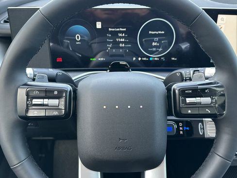 New 2026 Hyundai Ioniq 9 Limited w/ Tow & Go Package AWD/4WD image 25