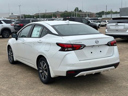 New 2025 Nissan Versa SV w/ Trunk Package image 6