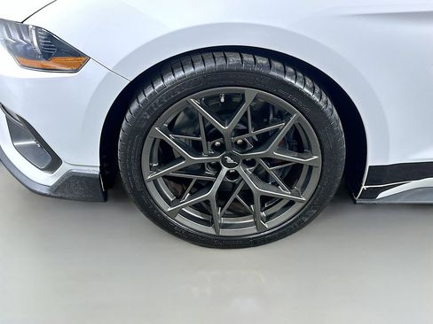 Used 2022 Ford Mustang Mach 1 w/ Mach 1 Handling Package RWD image 8