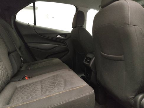 Used 2018 Chevrolet Equinox LT image 19