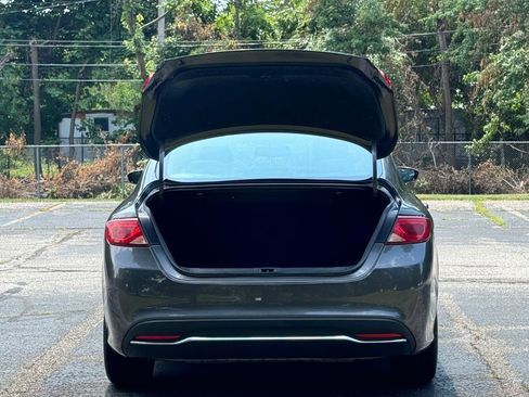 Used 2015 Chrysler 200 C image 14