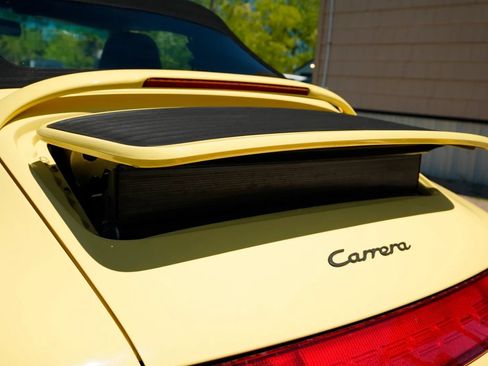 Used 1997 Porsche 911 Carrera RWD image 23