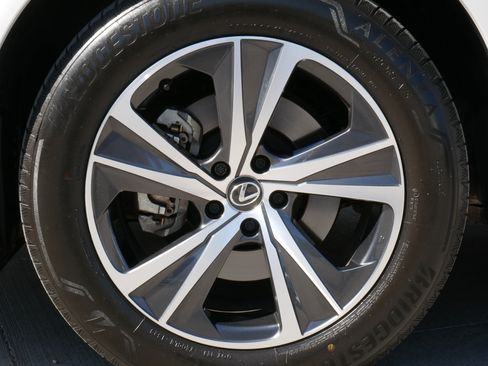 Certified 2025 Lexus RX 350 Premium w/ Accessory Package FWD image 23