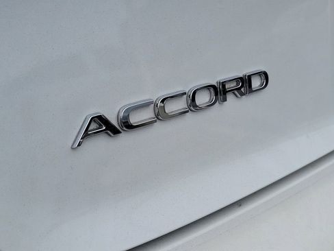 Certified 2023 Honda Accord LX image 8