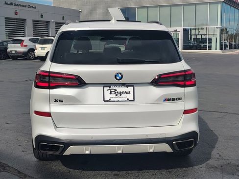 Used 2021 BMW X5 M50i image 39