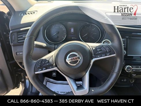 Used 2019 Nissan Rogue SV AWD/4WD image 12