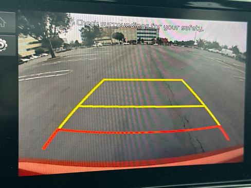 Used 2023 Kia Forte LXS w/ LXS Technology Package image 25