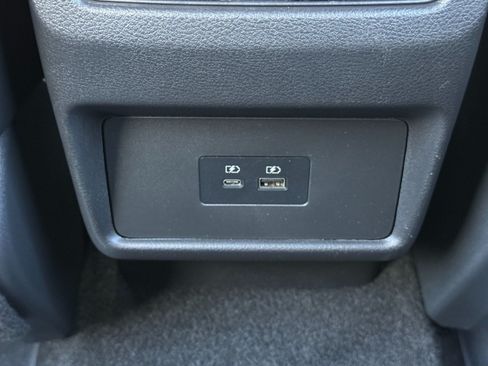 Used 2023 Nissan Rogue SV w/ SV Premium B Package FWD image 29