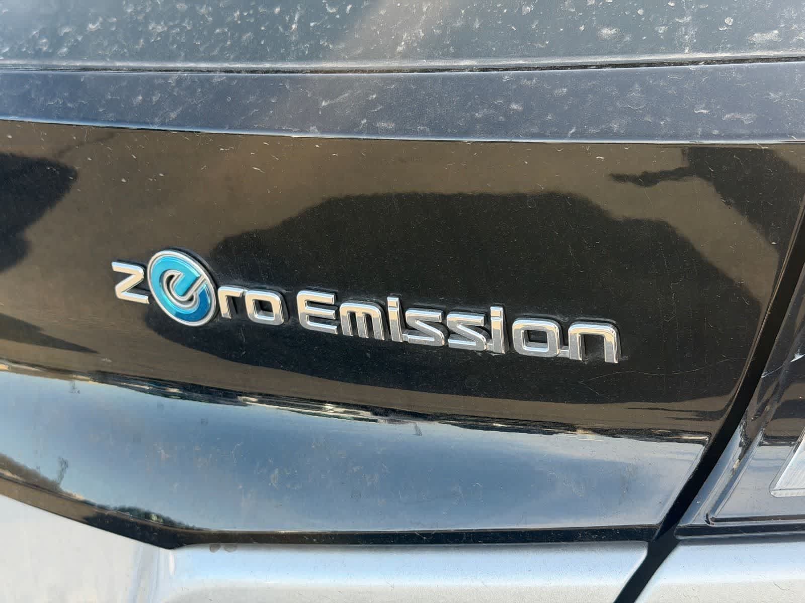 Certified 2022 Nissan Leaf SV Plus FWD image 7