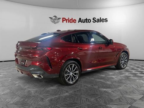 Used 2024 BMW X6 xDrive40i w/ Premium Package AWD/4WD image 4