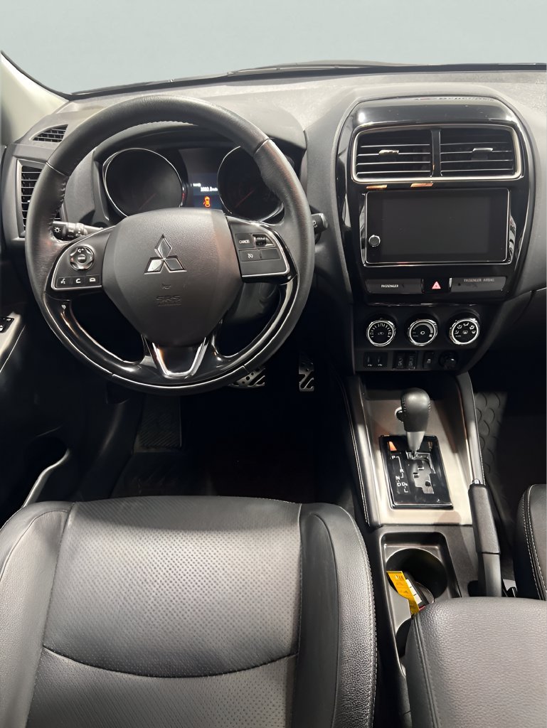 Used 2018 Mitsubishi Outlander Sport SEL AWD/4WD image 10
