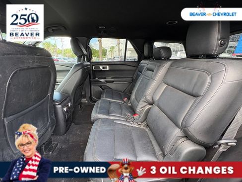Used 2020 Ford Explorer XLT RWD image 10