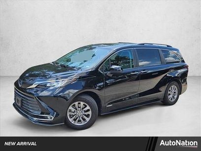 Used 2021 Toyota Sienna XLE w/ XLE Plus Package