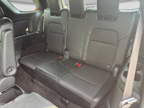 Used 2023 Nissan Pathfinder Rock Creek AWD/4WD image 15
