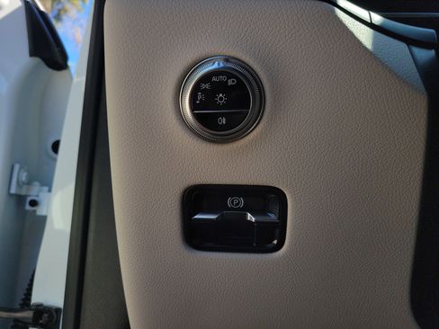 Certified 2026 Mercedes-Benz GLC 300 image 18