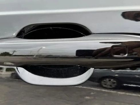Used 2019 Volvo XC90 T6 R-Design w/ Protection Package Premier AWD/4WD image 12