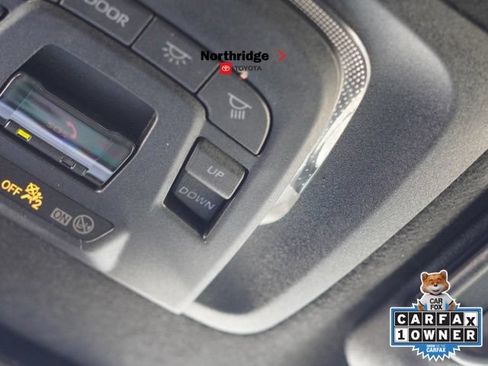 Used 2024 Toyota Corolla SE w/ SE Package FWD image 36