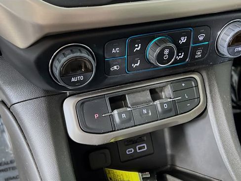 Certified 2021 GMC Acadia Denali w/ Trailering Package image 16