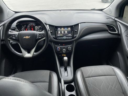 Used 2022 Chevrolet Trax LT w/ Sport Edition image 20