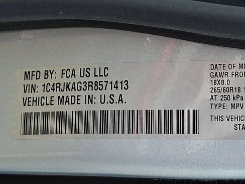 Used 2024 Jeep Grand Cherokee L Laredo w/ Luxury Tech Group I AWD/4WD image 28