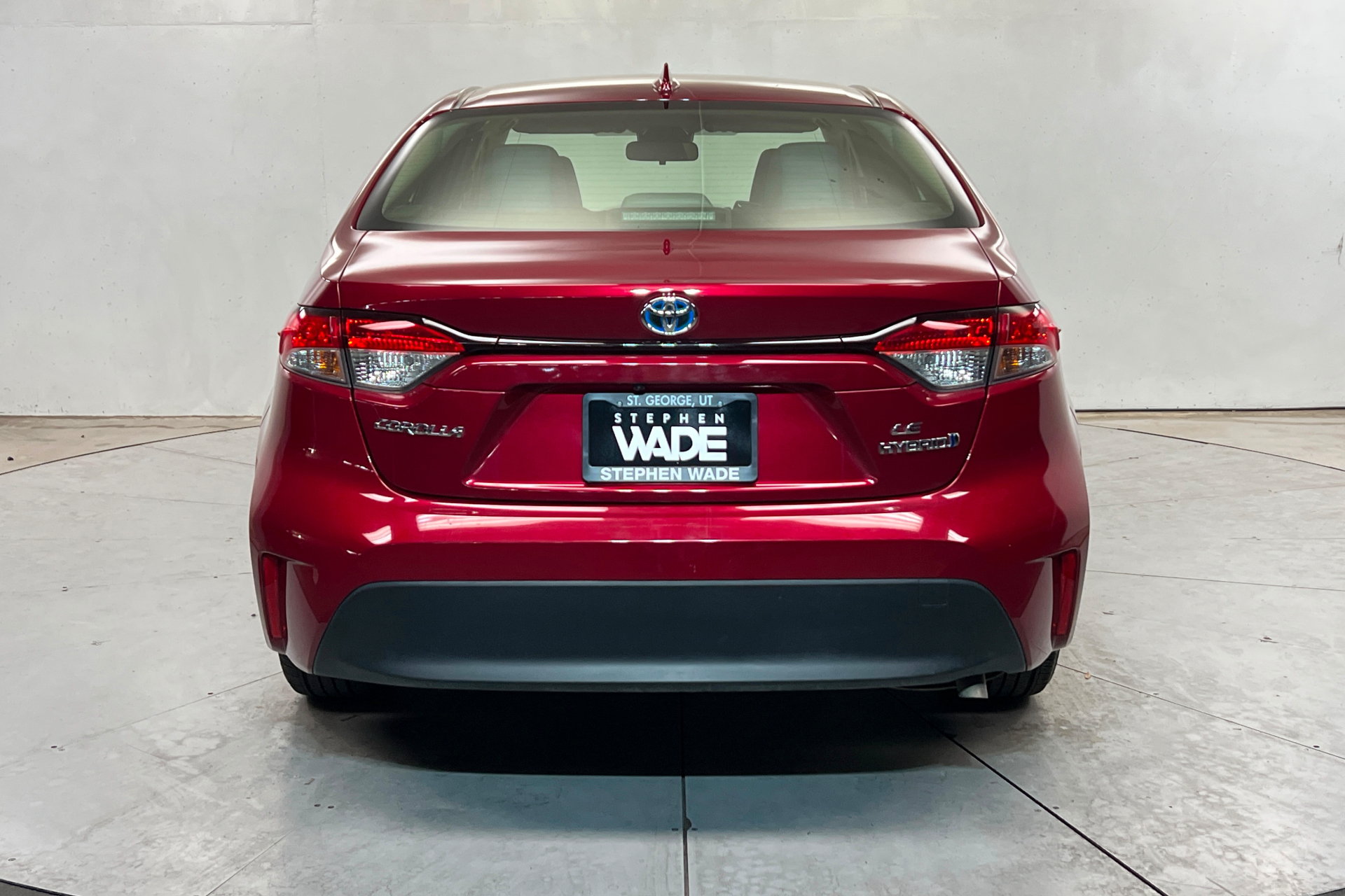 Used 2023 Toyota Corolla LE FWD image 5