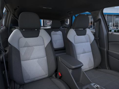 New 2026 Chevrolet Trax RS w/ Driver Confidence Package FWD image 16