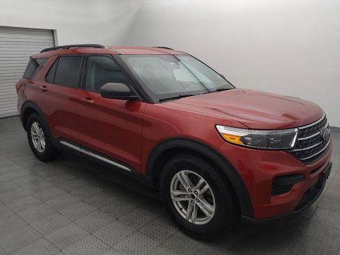 Used 2022 Ford Explorer XLT RWD image 11