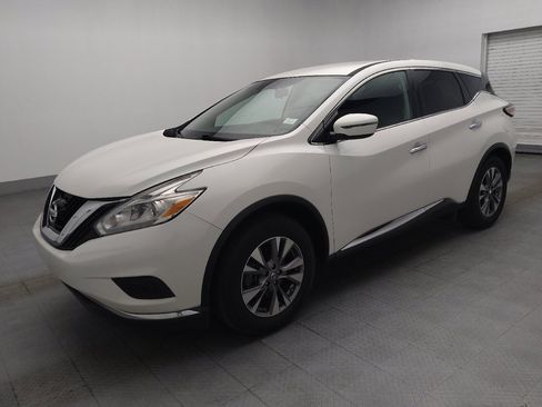Used 2017 Nissan Murano S w/ Navigation Package FWD image 2