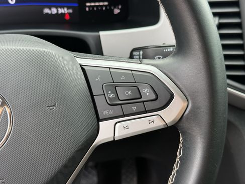 Used 2022 Volkswagen Atlas SE FWD image 17