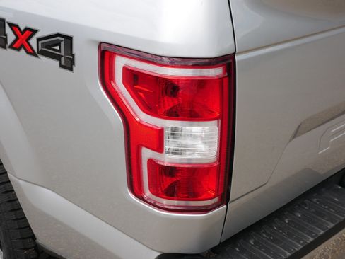 Used 2019 Ford F150 XLT w/ Equipment Group 302A Luxury AWD/4WD image 17