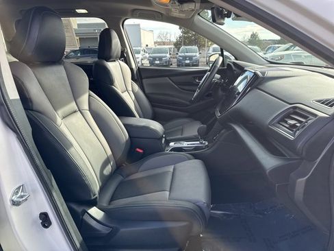 Used 2024 Subaru Ascent Onyx Edition image 9